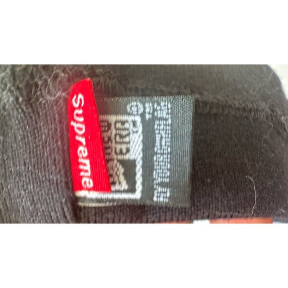 Supreme x New Era Headband Spell Out Big Logo Black White OSFM FW18 - Picture 3 of 4